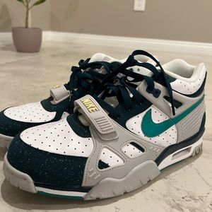 Size 11- Nike Air Trainer 3 Midnight Turquoise and White Mens Sneaker